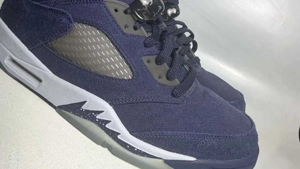 Air Jordan 5 Retro SE Midnight Navy/Black-Football Grey